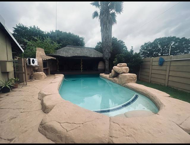 4 BEDROOM FREEHOLD FOR SALE IN DALPARK PROPER